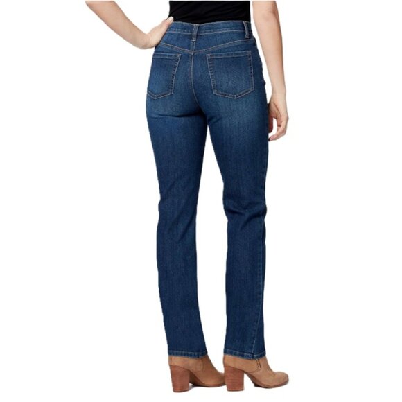 Gloria Vanderbilt Women's Amanda Classic High Rise Tapered Jean - Scottsdale NWT - Picture 2 of 2